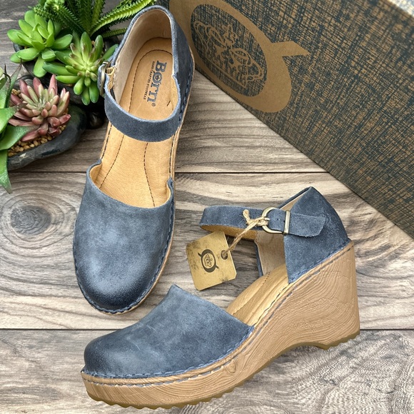 Born Shoes - Born Nellie Platform Clog Closed Back Mary Jane Distressed Dark Blue Suede 10M